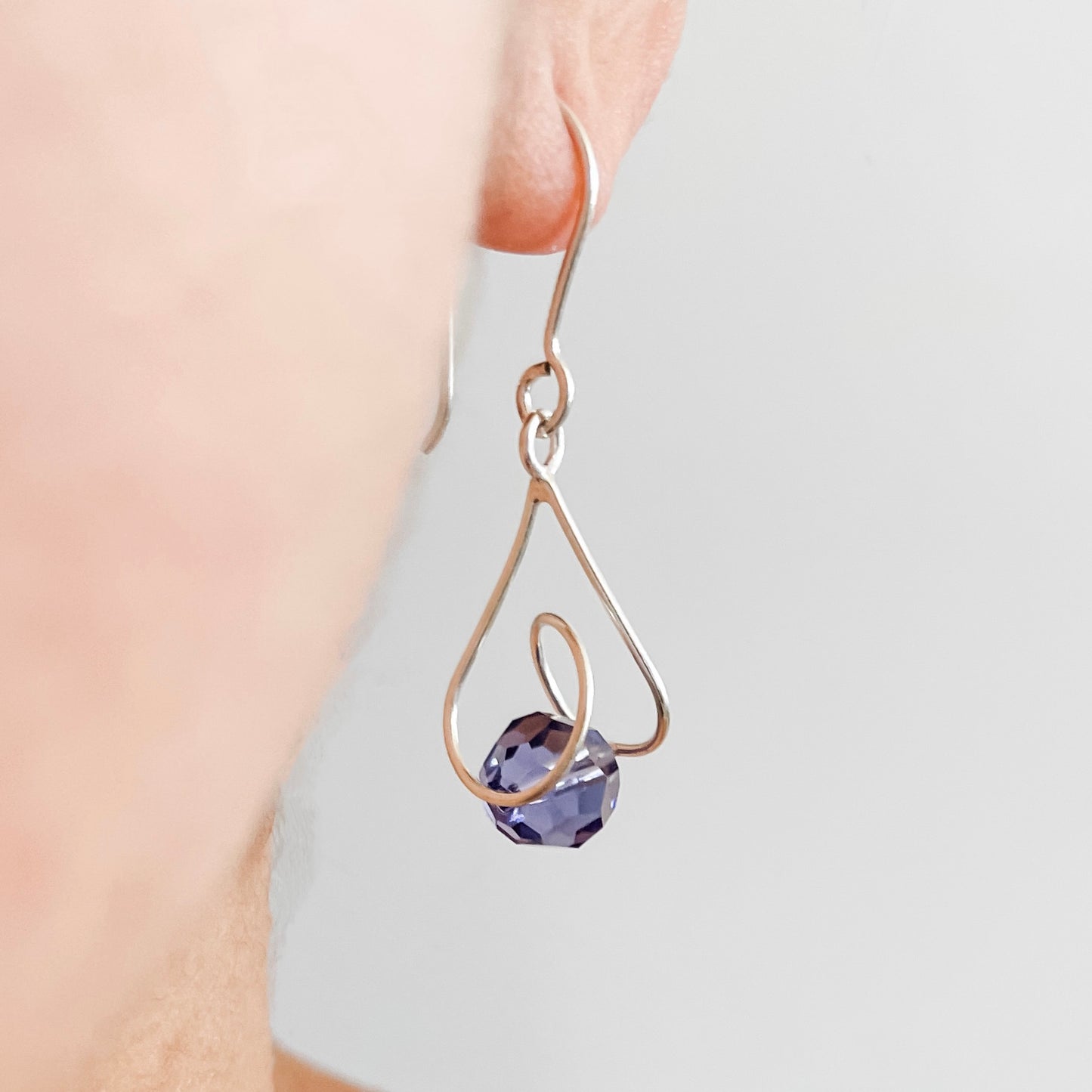 'SOWOOZOO' BORA DROP EARRINGS
