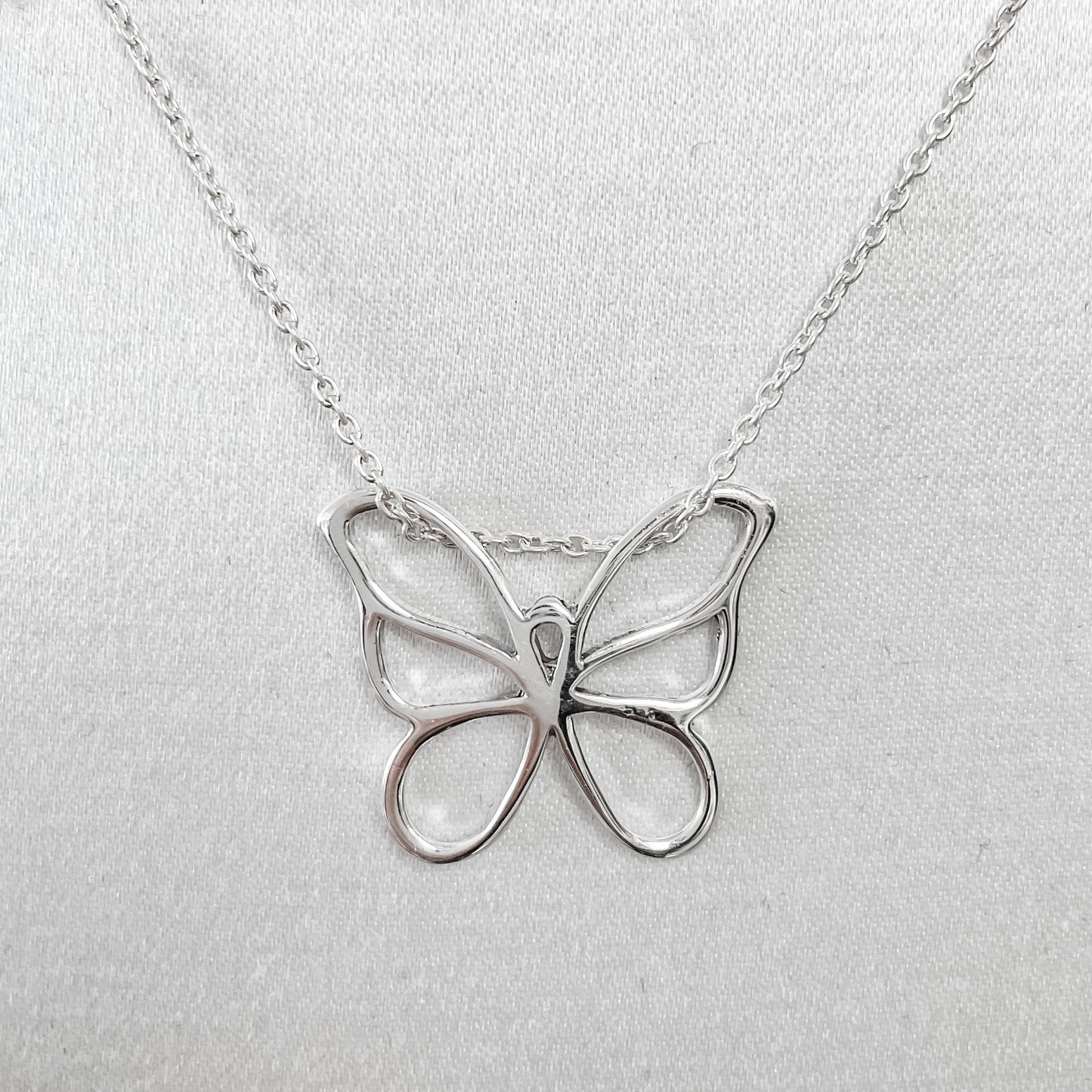 'BUTTERFLY' OT7 - SILVER NECKLACE