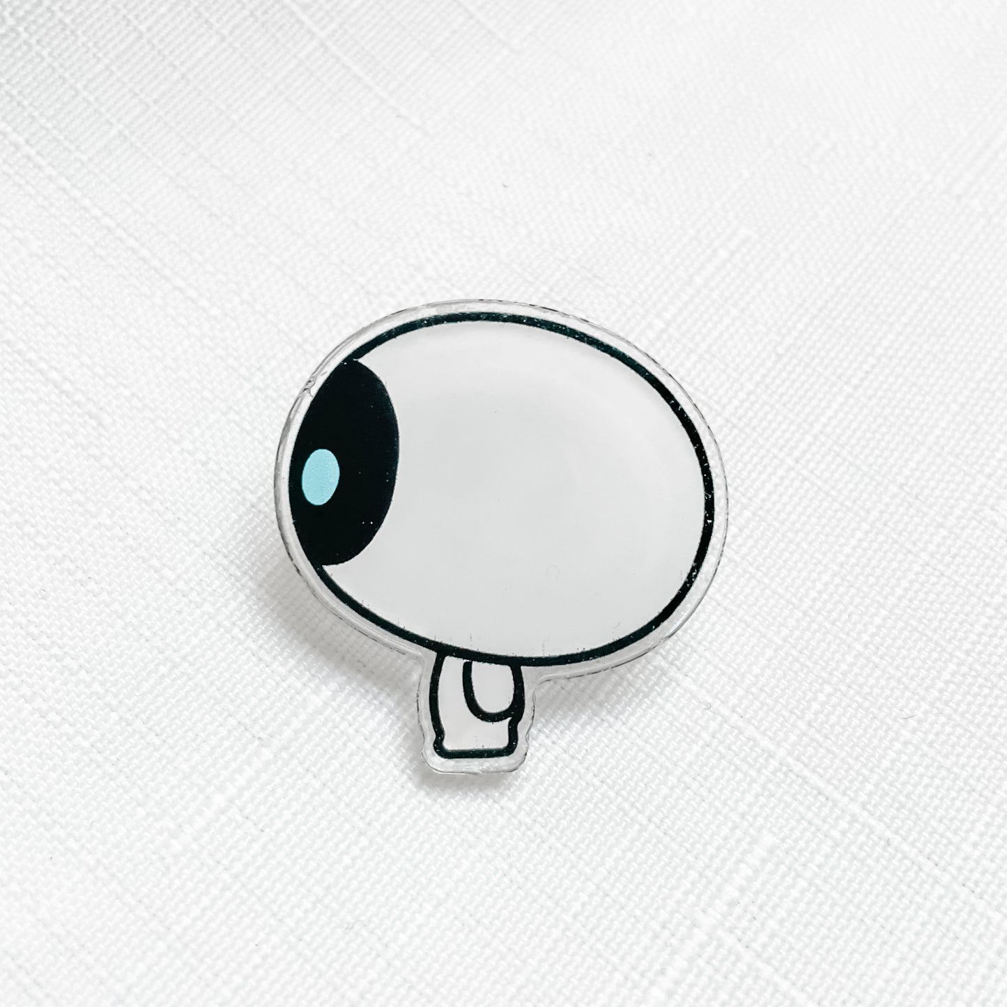 WOOTTEO 'MOON' ACRYLIC PIN