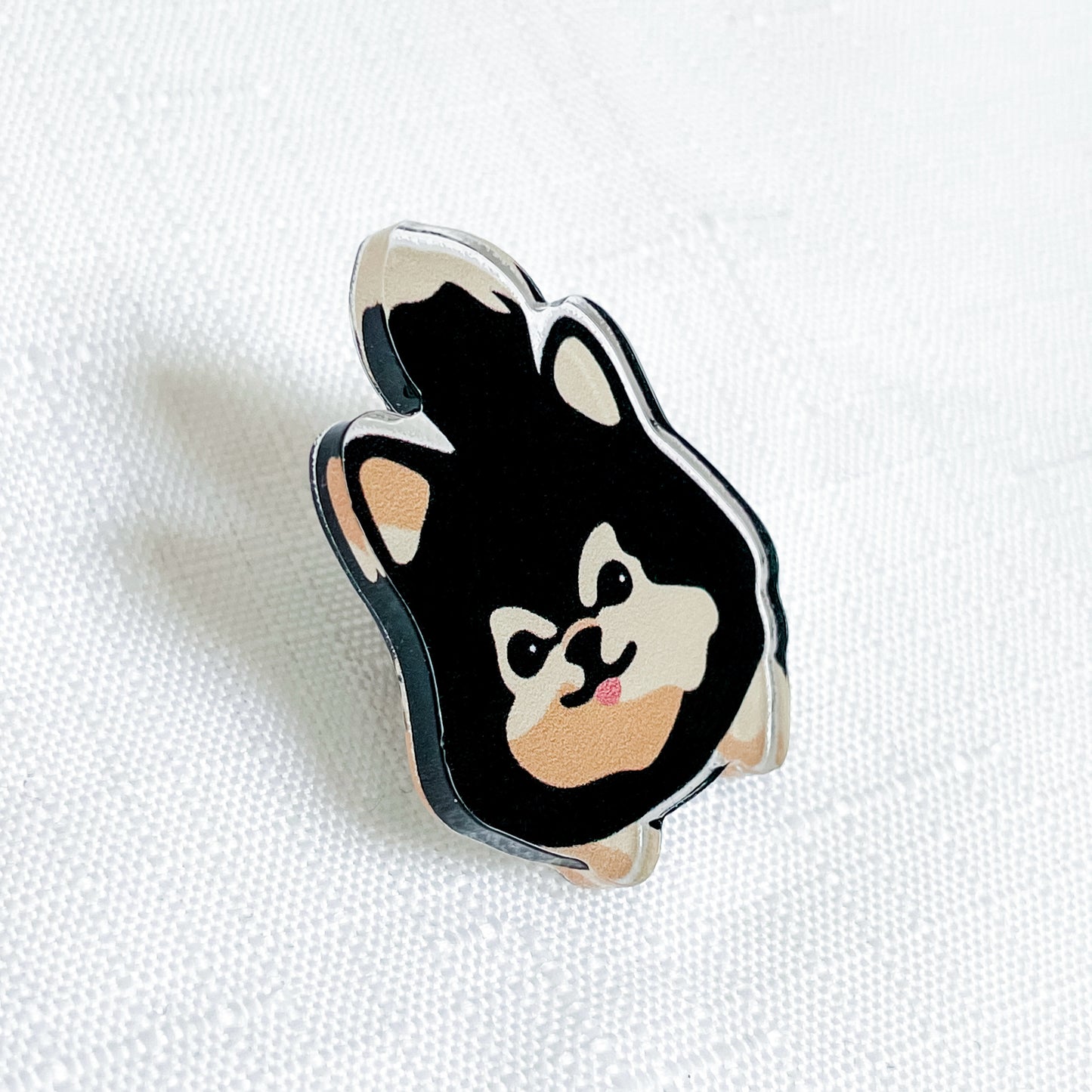 LAYOVER 'YEONTAN' ACRYLIC PIN